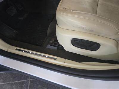 2015 Lincoln MKS EcoBoost 4DR SEDAN AWD   - Photo 19 - Hamilton, OH 45015