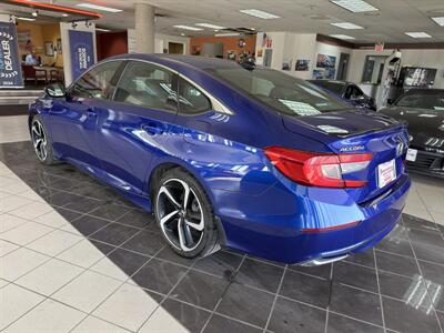 2022 Honda Accord Hybrid Sport 4DR SEDAN   - Photo 6 - Hamilton, OH 45015