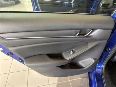 2022 Honda Accord Hybrid Sport 4DR SEDAN   - Photo 23 - Hamilton, OH 45015