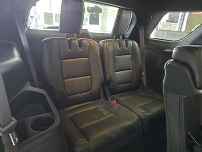 2015 Ford Explorer Limited 4DR SUV 4X4   - Photo 15 - Hamilton, OH 45015