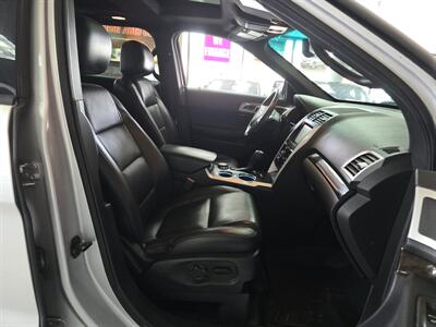 2015 Ford Explorer Limited 4DR SUV 4X4   - Photo 18 - Hamilton, OH 45015