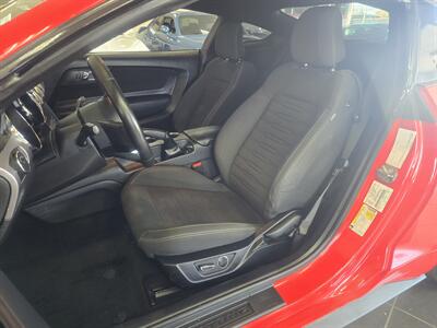 2017 Ford Mustang EcoBoost   - Photo 9 - Hamilton, OH 45015
