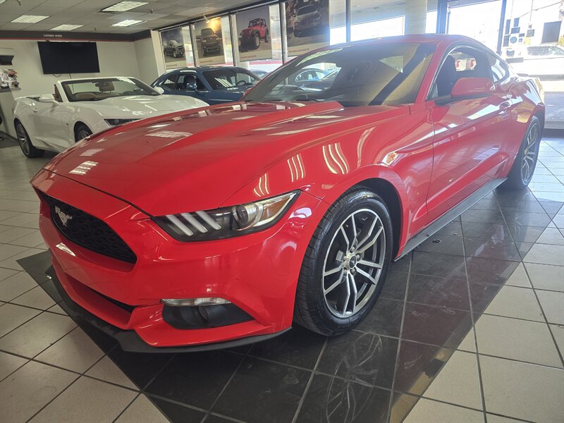 2017 Ford Mustang EcoBoost   - Photo 1 - Hamilton, OH 45015