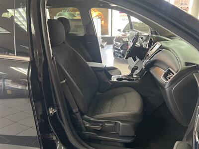 2018 Chevrolet Equinox LT   - Photo 23 - Hamilton, OH 45015