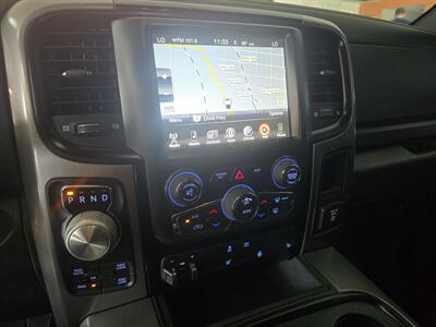 2017 RAM 1500 Sport 4DR CREW CAB 4X4/HEMI   - Photo 29 - Hamilton, OH 45015