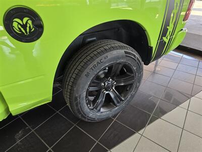2017 RAM 1500 Sport 4DR CREW CAB 4X4/HEMI   - Photo 39 - Hamilton, OH 45015