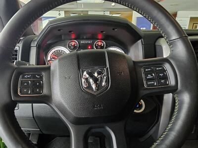 2017 RAM 1500 Sport 4DR CREW CAB 4X4/HEMI   - Photo 32 - Hamilton, OH 45015