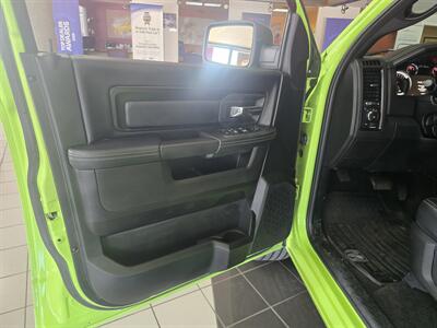 2017 RAM 1500 Sport 4DR CREW CAB 4X4/HEMI   - Photo 7 - Hamilton, OH 45015