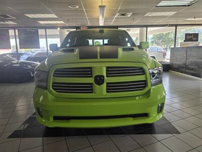 2017 RAM 1500 Sport 4DR CREW CAB 4X4/HEMI   - Photo 2 - Hamilton, OH 45015