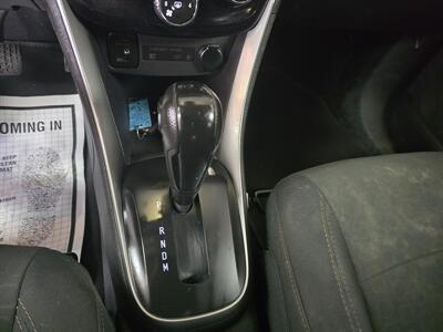 2020 Chevrolet Trax LS   - Photo 17 - Hamilton, OH 45015