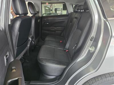 2015 Mitsubishi Outlander Sport SE 4DR SUV   - Photo 11 - Hamilton, OH 45015