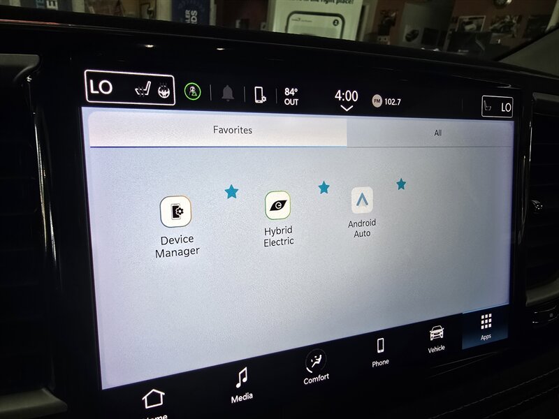 2023 Chrysler Pacifica Plug-In Hybrid Touring L 4DR MINI-VAN /HYBRID - Photo 30 - Hamilton, OH 45015