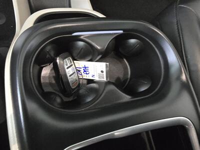 2023 Chrysler Pacifica Plug-In Hybrid Touring L 4DR MINI-VAN /HYBRID - Photo 22 - Hamilton, OH 45015