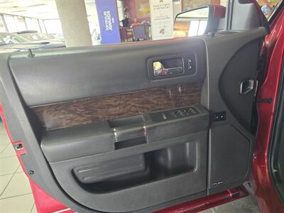 2014 Ford Flex Limited   - Photo 7 - Hamilton, OH 45015