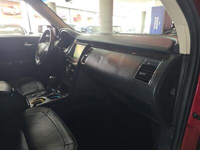 2014 Ford Flex Limited   - Photo 16 - Hamilton, OH 45015