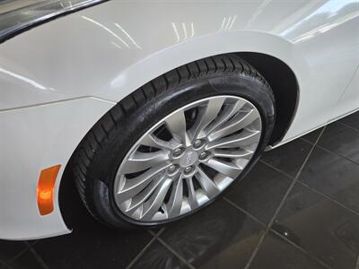 2017 Cadillac CTS 2.0T Luxury 4DR SEDAN AWD   - Photo 28 - Hamilton, OH 45015