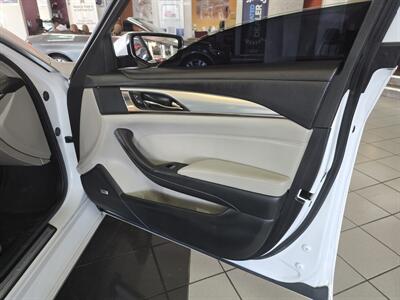 2017 Cadillac CTS 2.0T Luxury 4DR SEDAN AWD   - Photo 12 - Hamilton, OH 45015