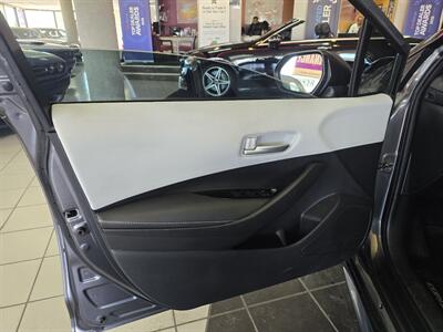 2021 Toyota Corolla SE 4DR HATCHBACK CVT   - Photo 7 - Hamilton, OH 45015