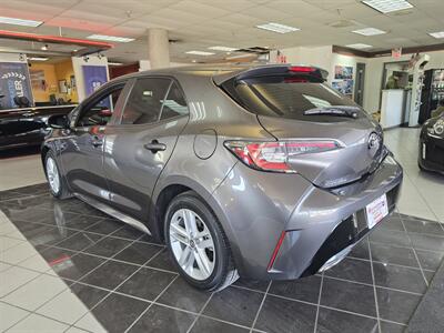 2021 Toyota Corolla SE 4DR HATCHBACK CVT   - Photo 6 - Hamilton, OH 45015