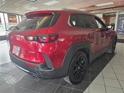 2025 Mazda CX-50 2.5 S Preferred   - Photo 4 - Hamilton, OH 45015