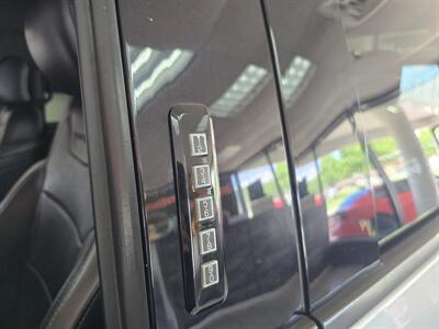 2017 Ford F-150 Raptor SUPER CREW 4X4/V6   - Photo 38 - Hamilton, OH 45015