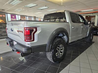 2017 Ford F-150 Raptor SUPER CREW 4X4/V6   - Photo 4 - Hamilton, OH 45015