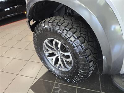 2017 Ford F-150 Raptor SUPER CREW 4X4/V6   - Photo 36 - Hamilton, OH 45015