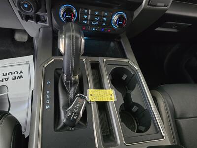 2017 Ford F-150 Raptor SUPER CREW 4X4/V6   - Photo 17 - Hamilton, OH 45015