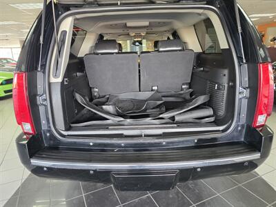 2010 Cadillac Escalade ESV Luxury Collection 4DR SUV AWD   - Photo 36 - Hamilton, OH 45015