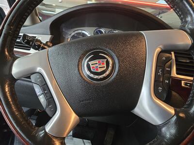 2010 Cadillac Escalade ESV Luxury Collection 4DR SUV AWD   - Photo 29 - Hamilton, OH 45015