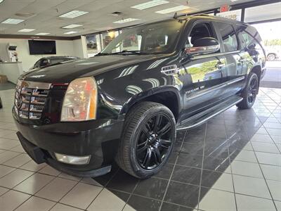 2010 Cadillac Escalade ESV Luxury Collection 4DR SUV AWD   - Photo 1 - Hamilton, OH 45015