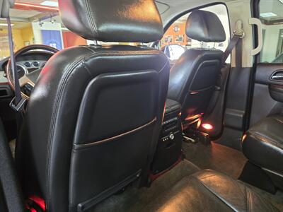 2010 Cadillac Escalade ESV Luxury Collection 4DR SUV AWD   - Photo 10 - Hamilton, OH 45015