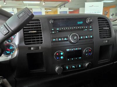 2013 Chevrolet Silverado 1500 LT 4DR EXTENDED CAB - Photo 22 - Hamilton, OH 45015