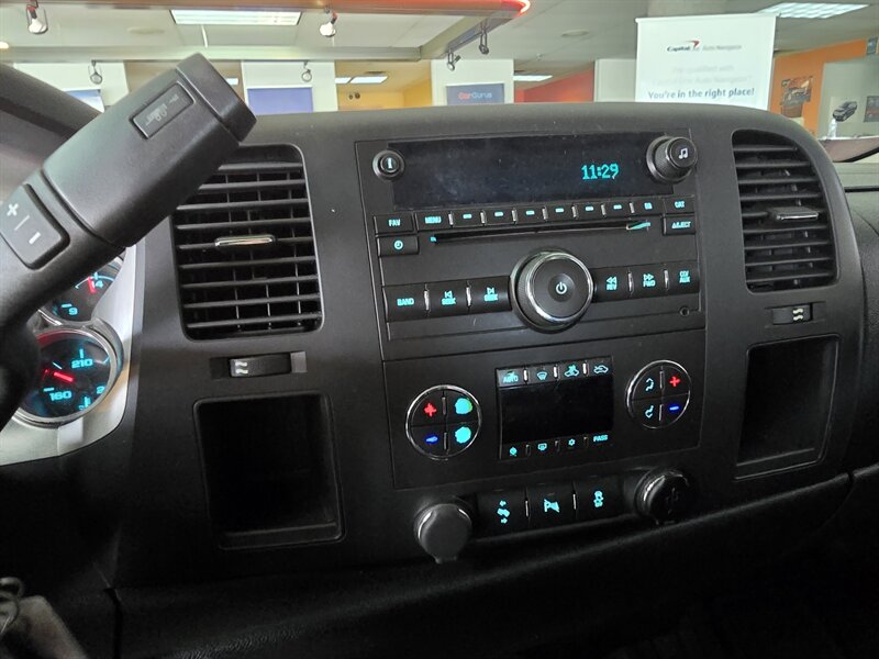 2013 Chevrolet Silverado 1500 LT 4DR EXTENDED CAB - Photo 22 - Hamilton, OH 45015