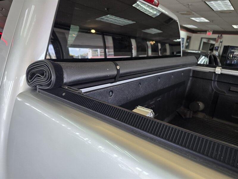 2013 Chevrolet Silverado 1500 LT 4DR EXTENDED CAB - Photo 26 - Hamilton, OH 45015