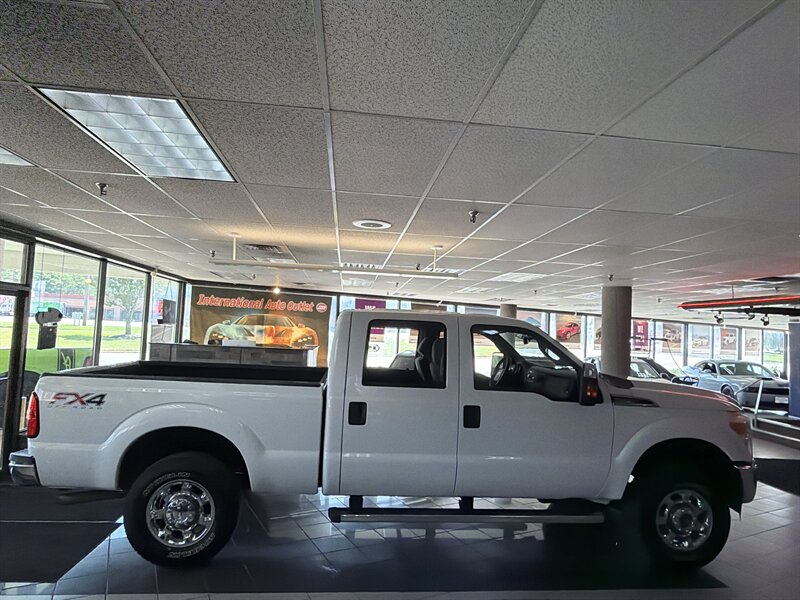 2012 Ford F-250 XLT - Photo 5 - Hamilton, OH 45015