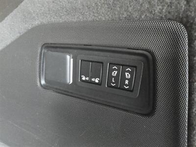 2022 Cadillac Escalade Sport - Photo 46 - Hamilton, OH 45015