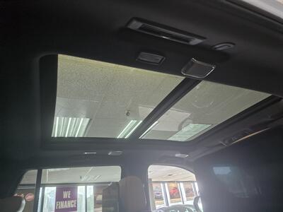 2022 Cadillac Escalade Sport - Photo 23 - Hamilton, OH 45015