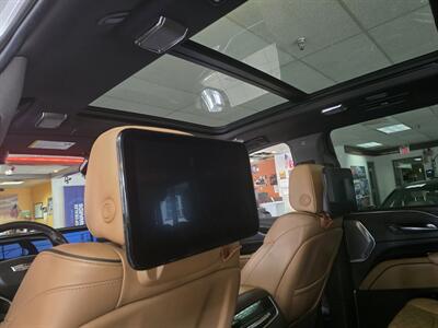 2022 Cadillac Escalade Sport - Photo 12 - Hamilton, OH 45015