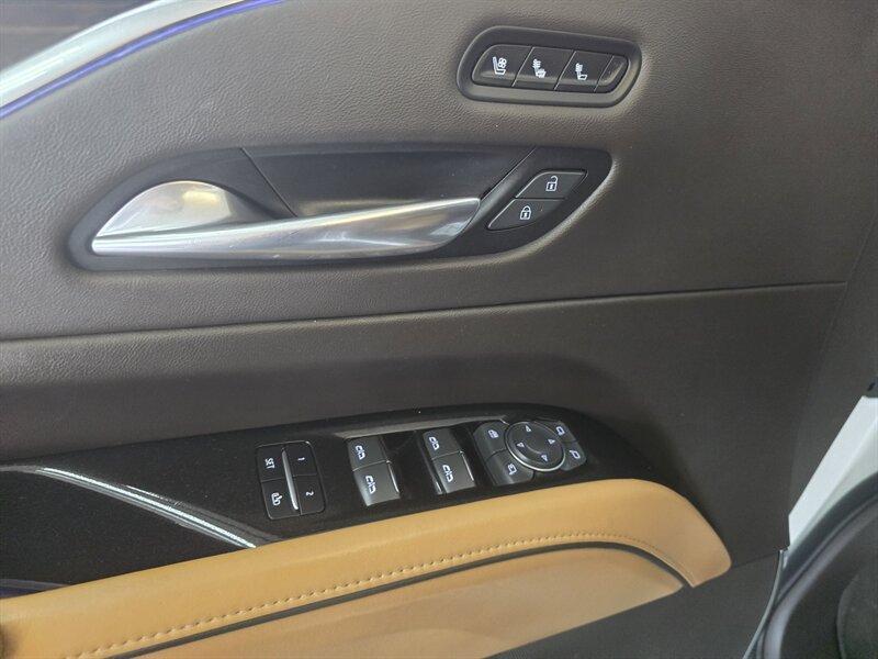 2022 Cadillac Escalade Sport - Photo 24 - Hamilton, OH 45015