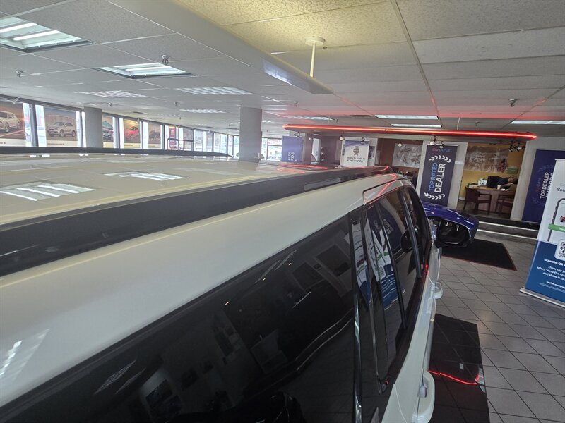 2022 Cadillac Escalade Sport - Photo 49 - Hamilton, OH 45015