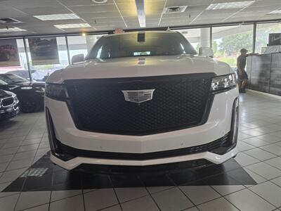 2022 Cadillac Escalade Sport - Photo 2 - Hamilton, OH 45015