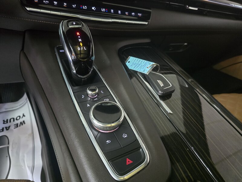 2022 Cadillac Escalade Sport - Photo 29 - Hamilton, OH 45015