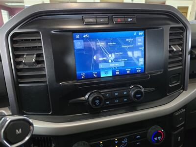 2022 Ford F-150 XLT SUPER CREW 4X4   - Photo 16 - Hamilton, OH 45015