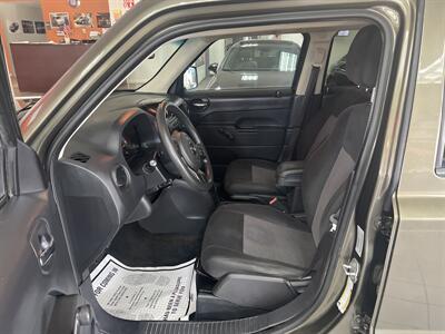 2016 Jeep Patriot Sport 4DR SUV   - Photo 7 - Hamilton, OH 45015