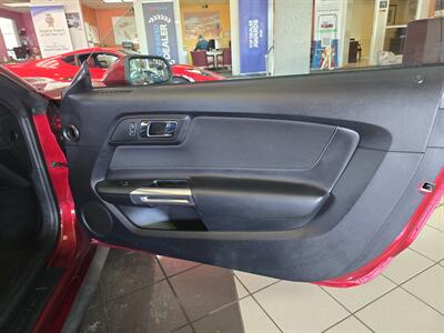 2015 Ford Mustang V6 2DR COUPE   - Photo 11 - Hamilton, OH 45015