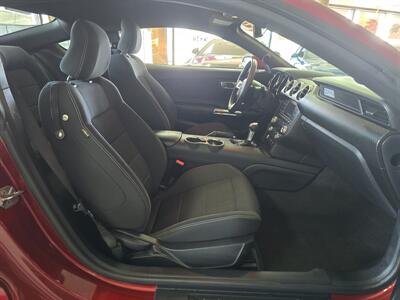 2015 Ford Mustang V6 2DR COUPE   - Photo 13 - Hamilton, OH 45015