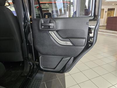 2015 Jeep Wrangler Sport 4DR SUV 4X4   - Photo 16 - Hamilton, OH 45015