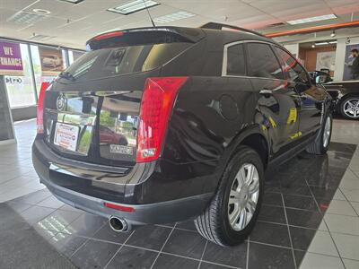2010 Cadillac SRX Base 4DR SUV   - Photo 4 - Hamilton, OH 45015
