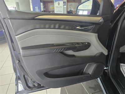 2010 Cadillac SRX Base 4DR SUV   - Photo 7 - Hamilton, OH 45015